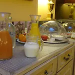 Dandy Centre Hotel 3*