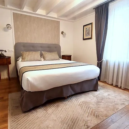 Dandy Centre Hotel
