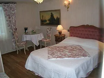 Dandy Centre Hotel 3*