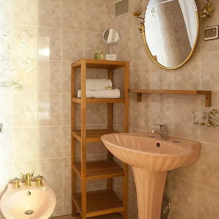 鲁昂中心丹迪酒店 鲁昂