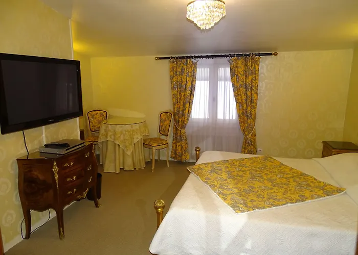 فندق Dandy Centre