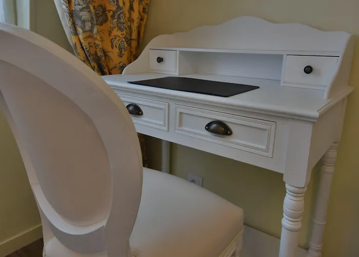 Dandy Centre فندق روان