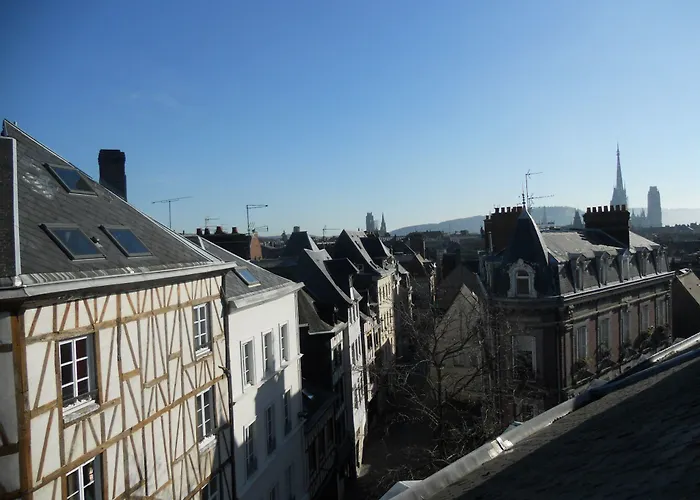 فندق Dandy Centre