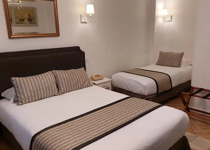 Dandy Centre Hotel Rouen