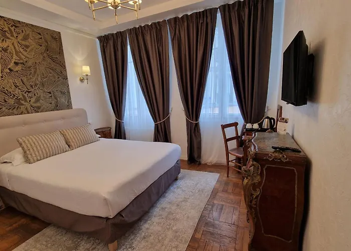 Dandy Centre فندق 3*